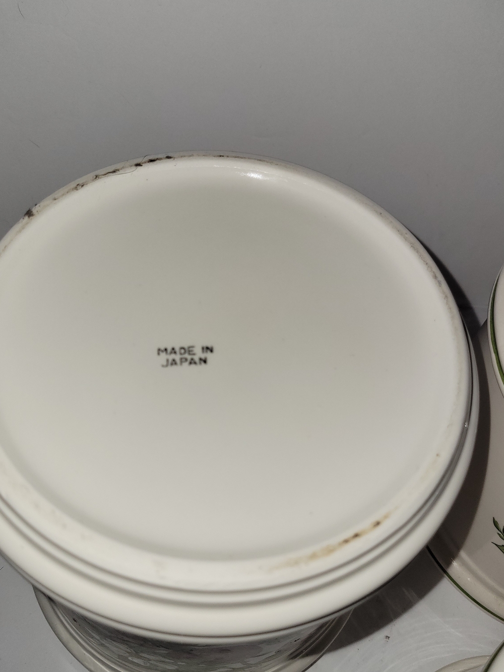 Vintage Sears Strawberry Ceramic Canister Set - Cream & Red - Picture 6 of 7